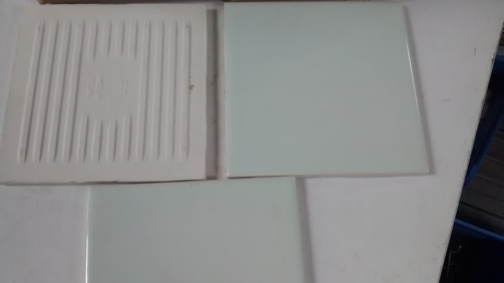 1pc VINTAGE florida Honey Dew 52 CERAMIC WALL TILE 4 3/8″ 445 very light green