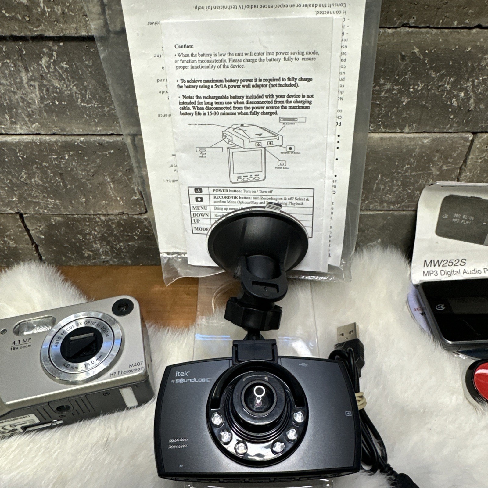 Electronic Devices, Mp3 Player, Recording Device, Dash Cam, Mouse, Lot Of 10
