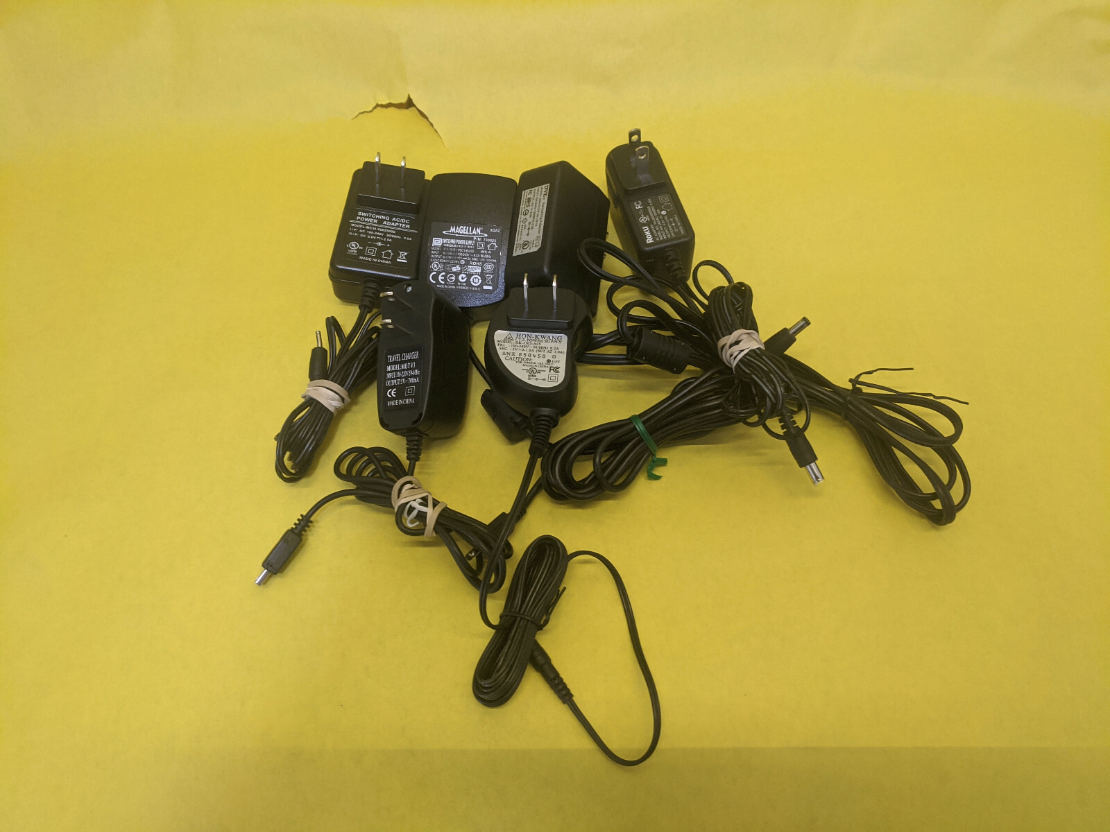 Mixed Lot 18pcs AC Power Supply: 4x 9V, 8x 12V, 6x 5V Adapter D-Link,Roku,YHI…