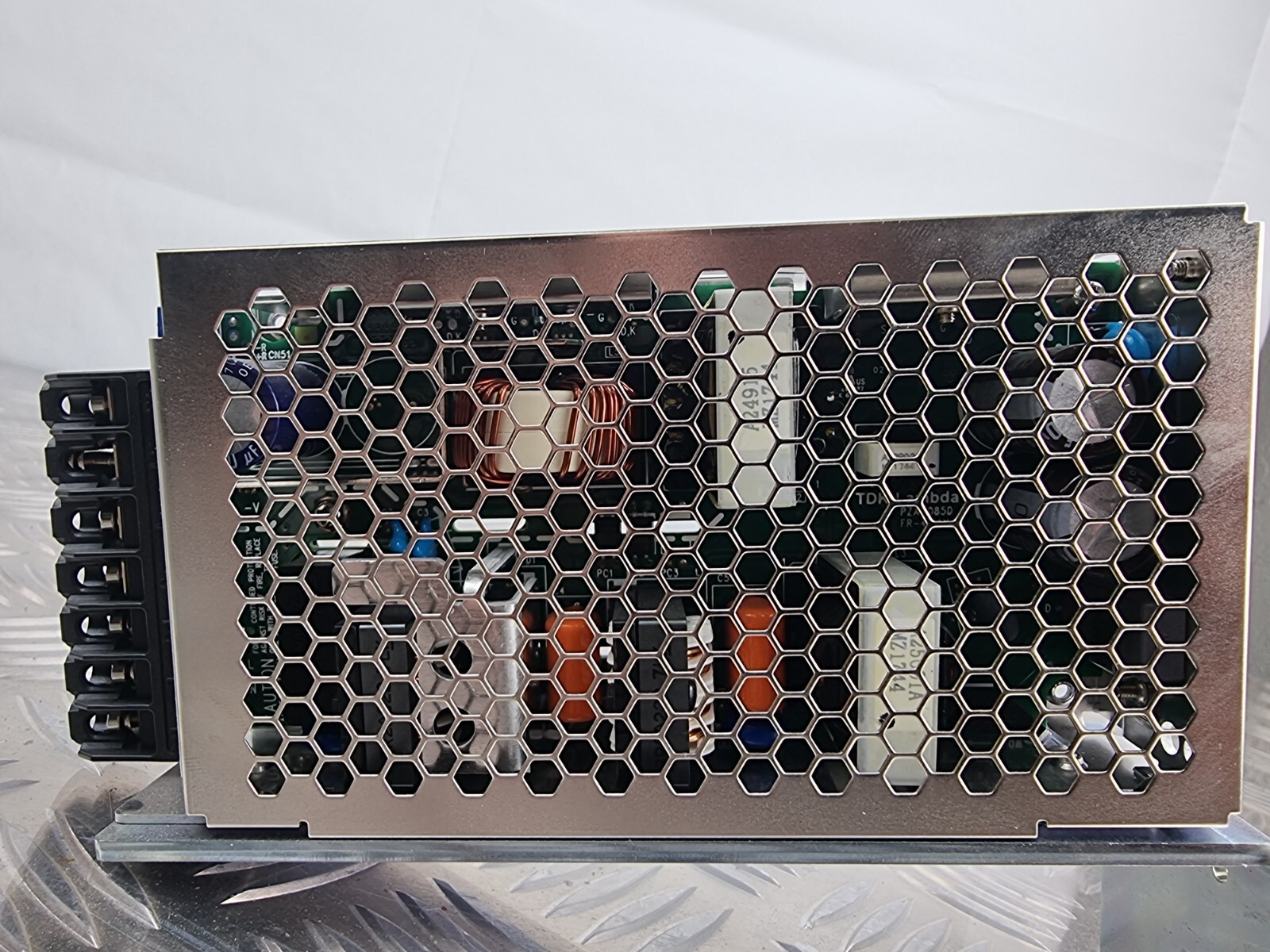 TDK-LAMBDA HWS150A-24-A 100-240VAC 2.0A 50-60Hz