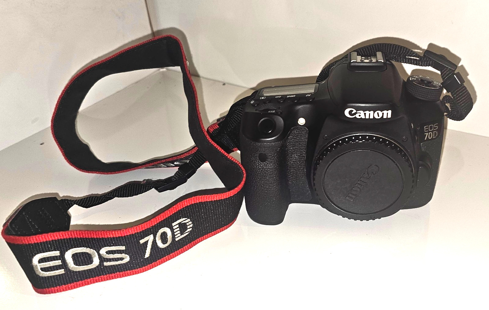 Canon EOS 70D DSLR Camera with 4 Lens and Accessories