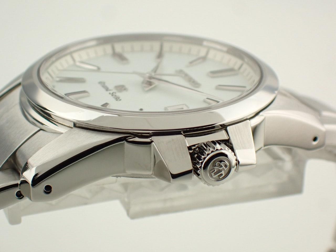 Grand Seiko Wristwatch quartz movement ice blue dial men’s silver color