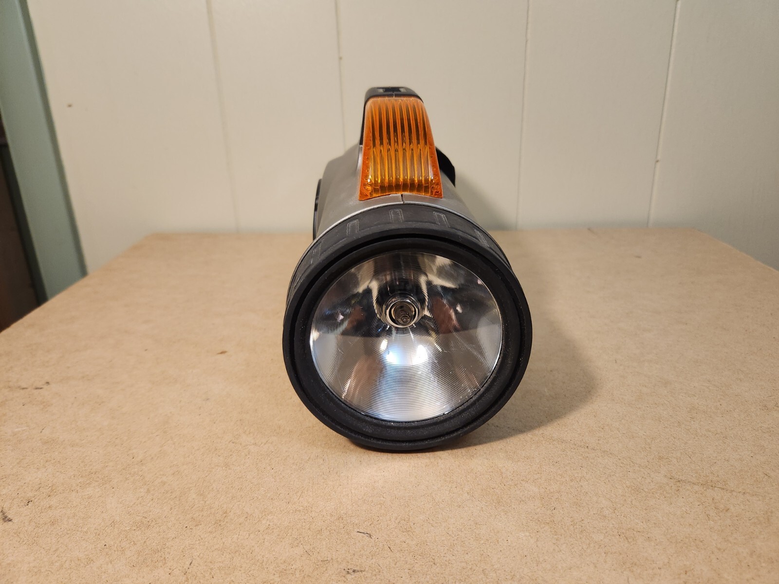 Vintage Brookstone Emergency Flashlight, Radio and Multi-tools, Preowned, Tested