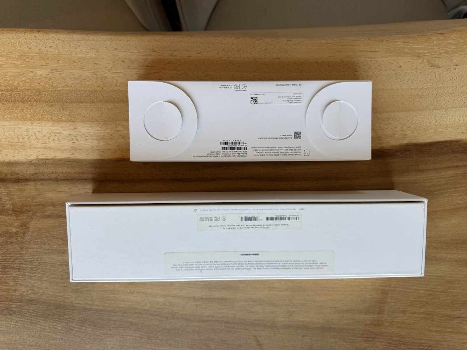 Apple Mixed Lot of Boxes, MacBook Pro, iPhone, watches