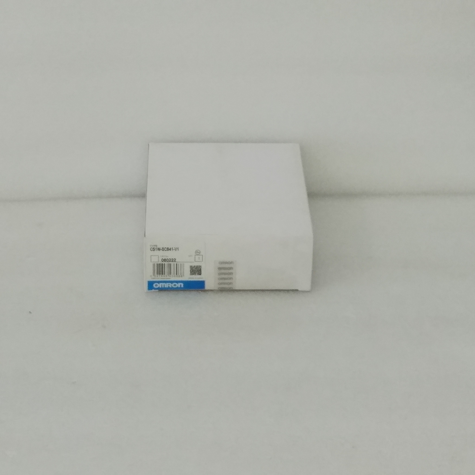 Ship within 24 hours OMRON PLC CS1W-SCB41-V1 NEW