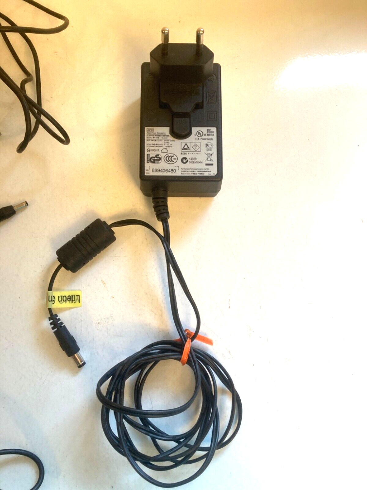 Electronics Junk Drawer Lot Webcam Headset Phone 100 to 240 Volt Multi-tool