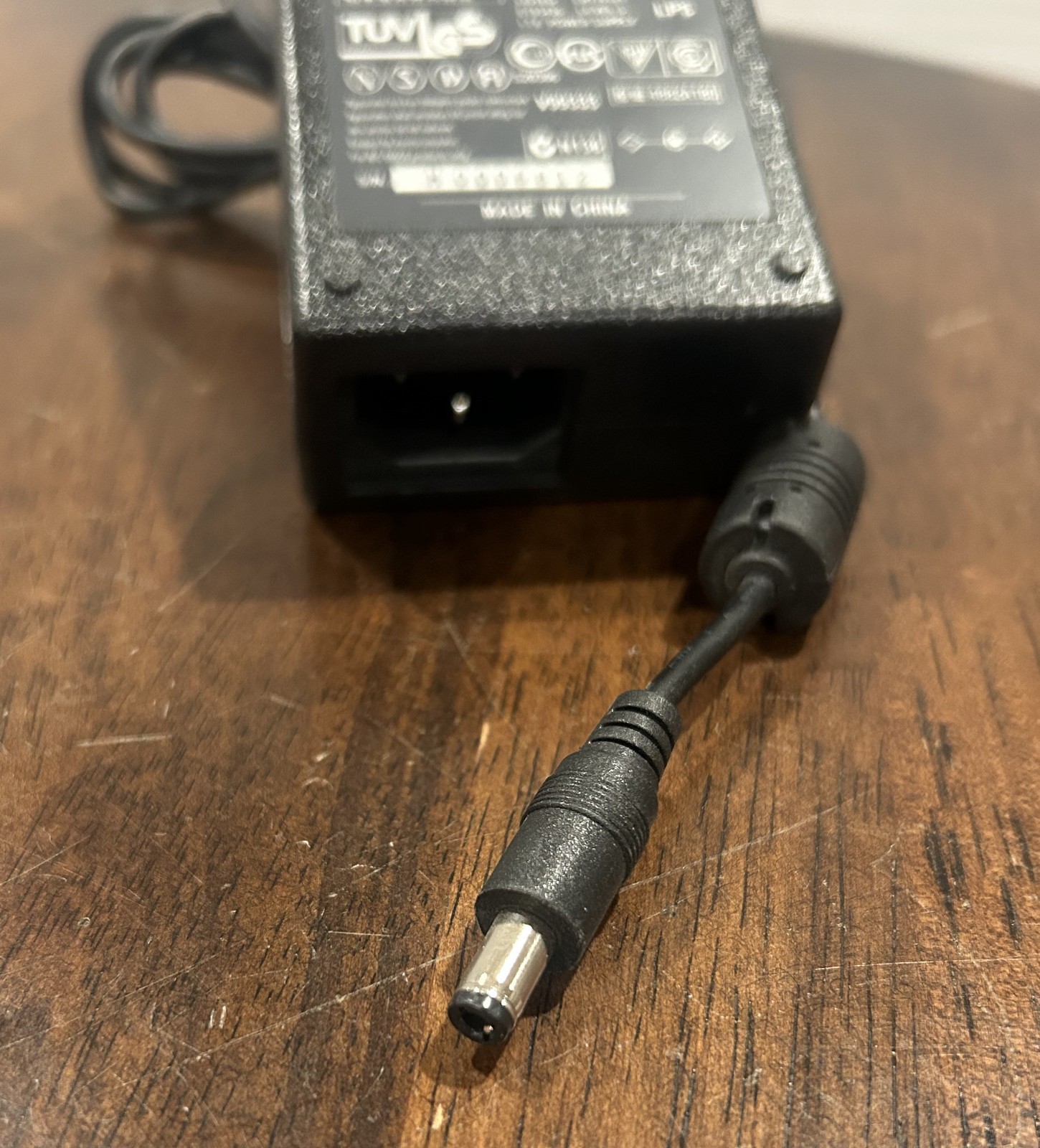 POWER SUPPLY cord Li shin LSE9901B1250 AC/DC ADAPTER 50W