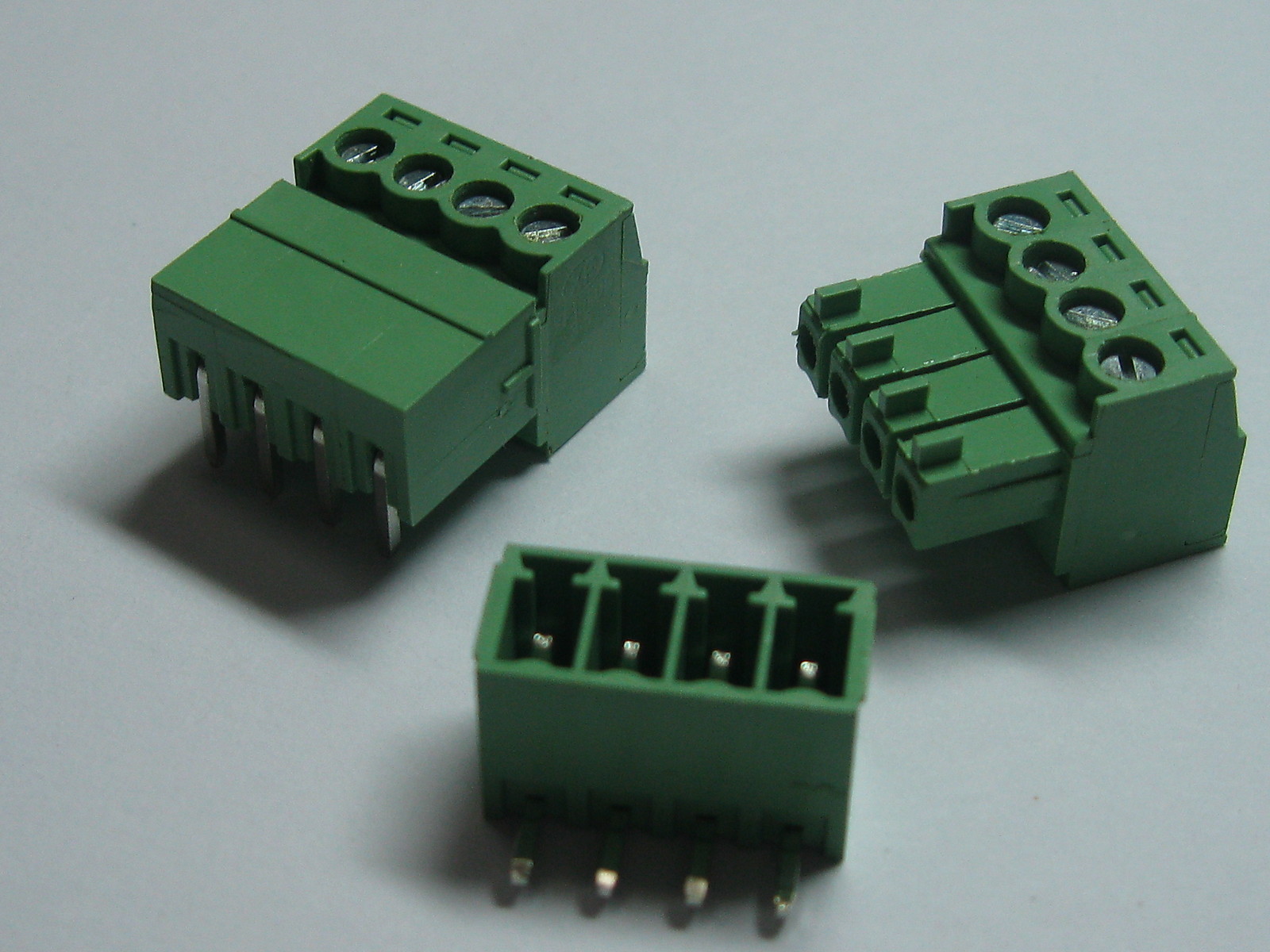 12 pcs Screw Terminal Block Connector 3.81mm Angle 4pin Green Pluggable Type New