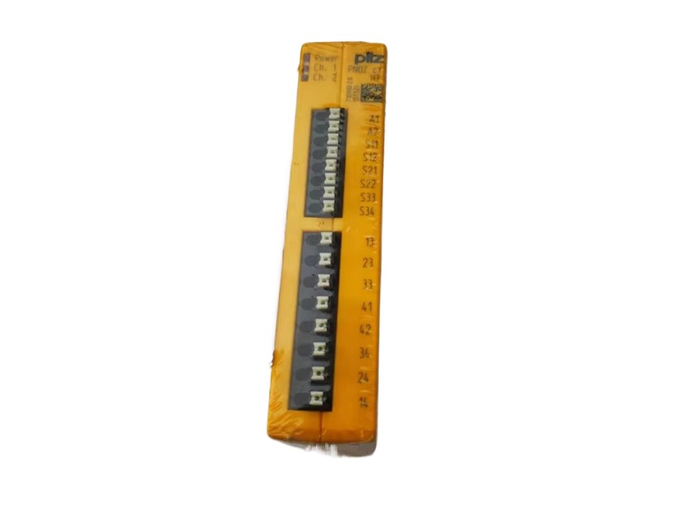 Injection molding machine dual channel safety relay PNOZ c1 HT 24VDC