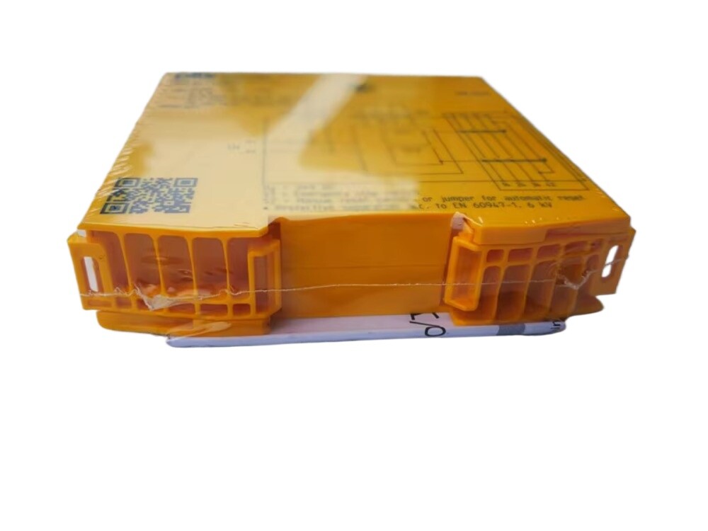 Injection molding machine dual channel safety relay PNOZ c1 HT 24VDC