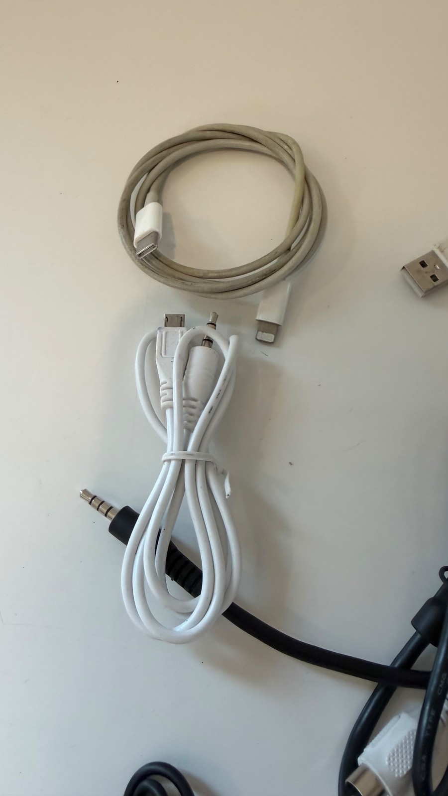 Electronics Cable Lot Kyocera Wall Charger Monster Coax Micro USB Lightning Aux