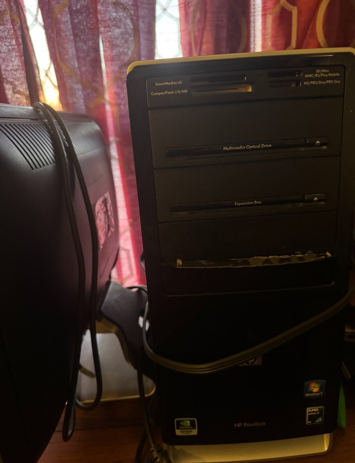 HP, DELL. BLACK, WINDOWS 7. NVIDIA GRAPHICS CARD, RETRO GAMING PC