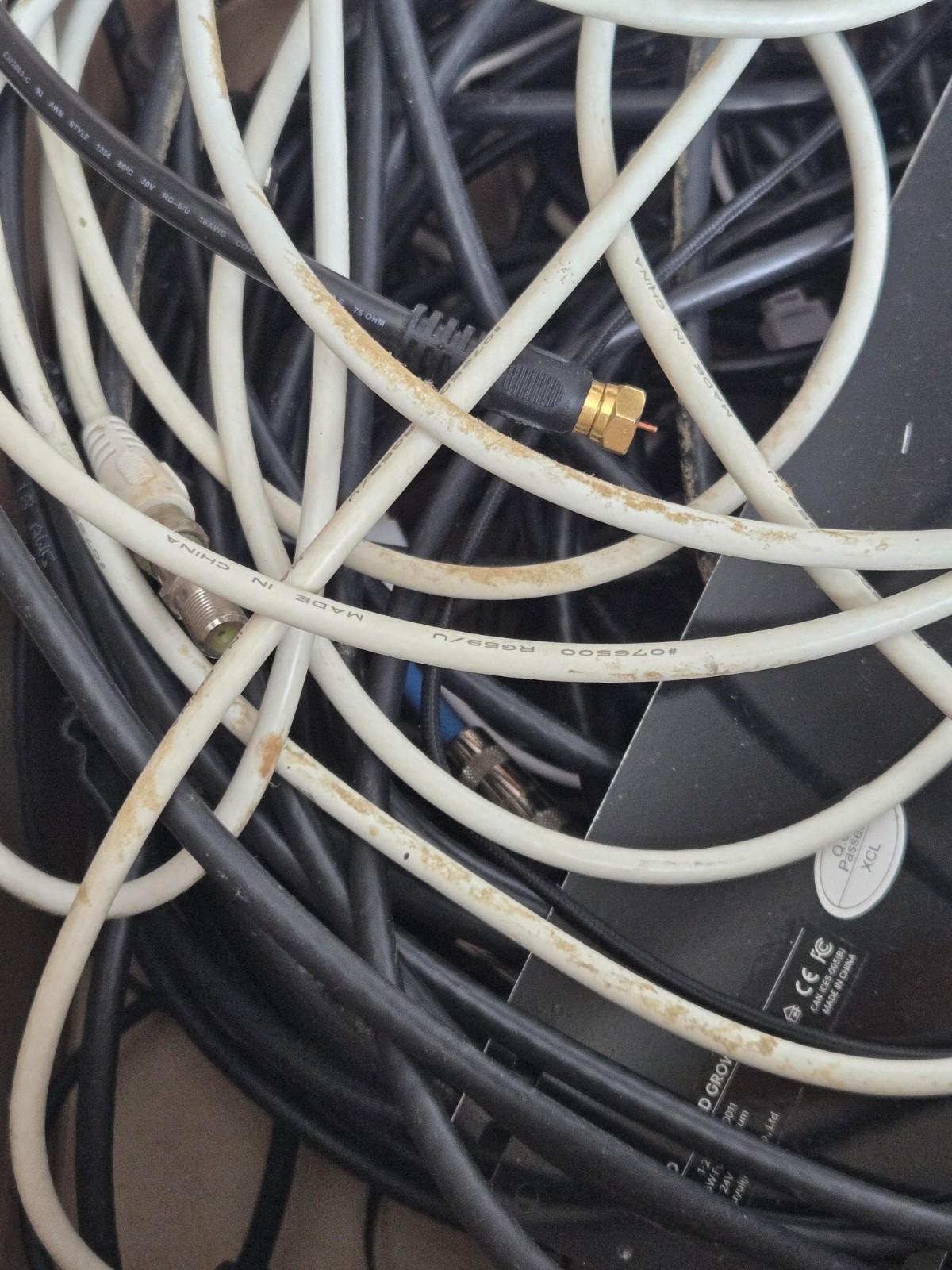 Lot of spare parts – mostly old co-ax cables, a couple guitar cables, etc etc