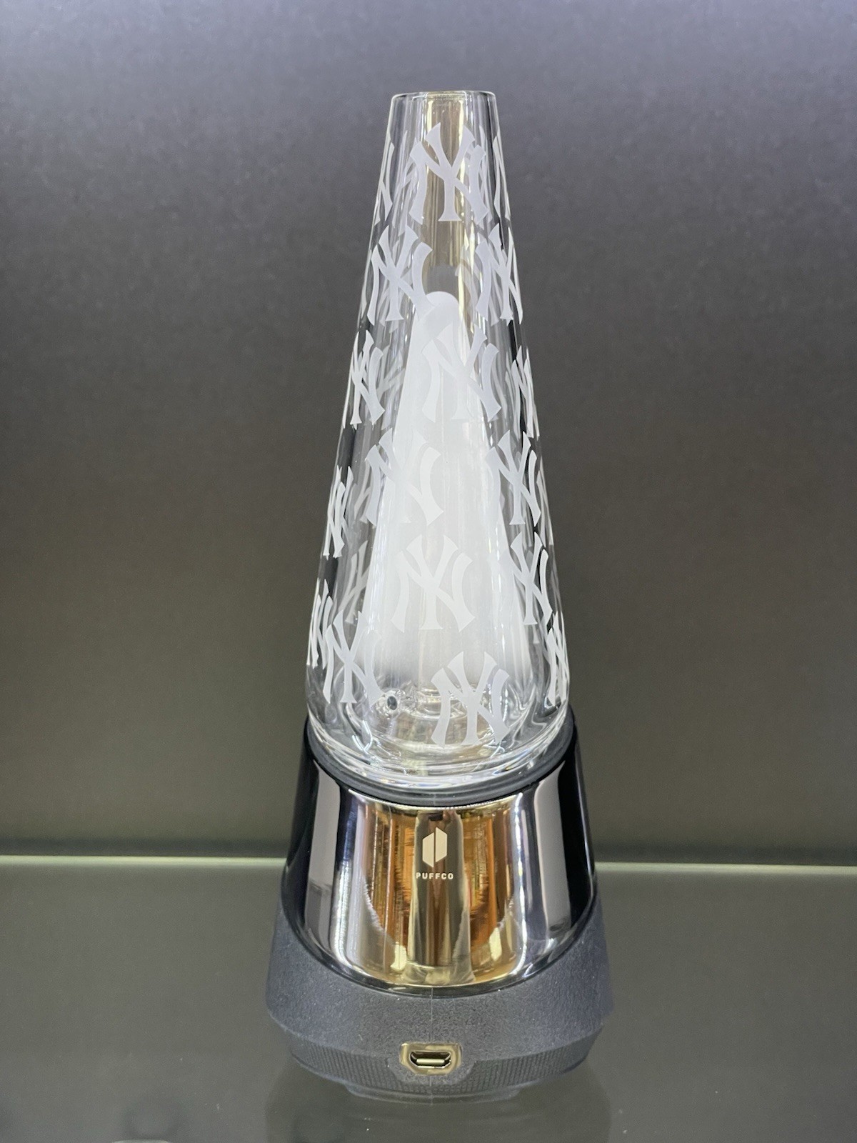 Og Peak Sandblasted Glass Attachment Top Yankees Baseball Team ￼