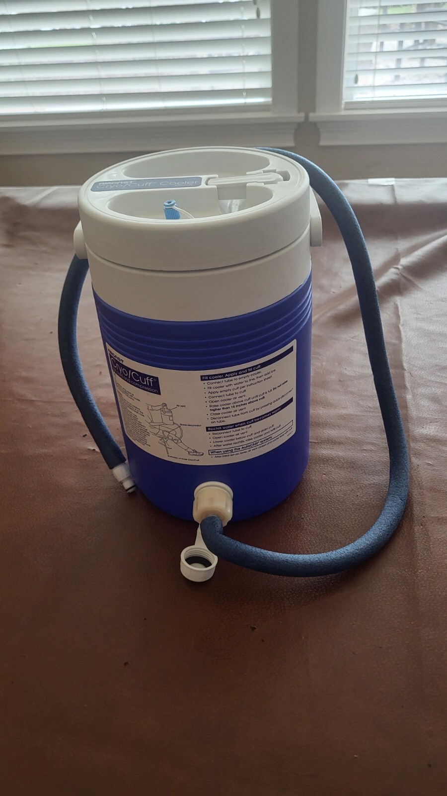 Aircast Cryo/Cuff Cooler & Hose SUPER CLEAN!! NO ELECTRICITY NEEDED!