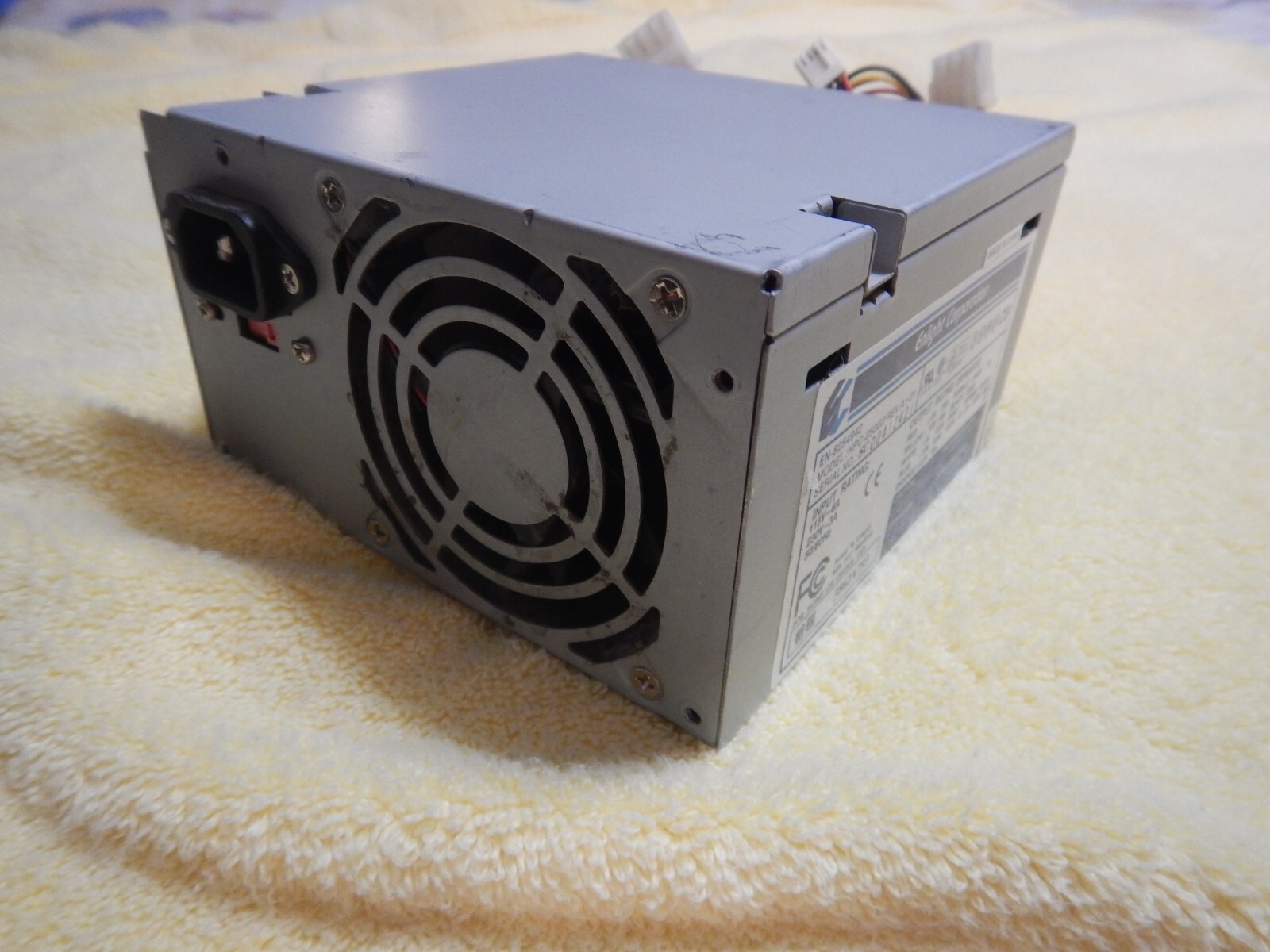 ENLIGHT 250 W ATX Power Supply (HPC-250G2) REV A1-01