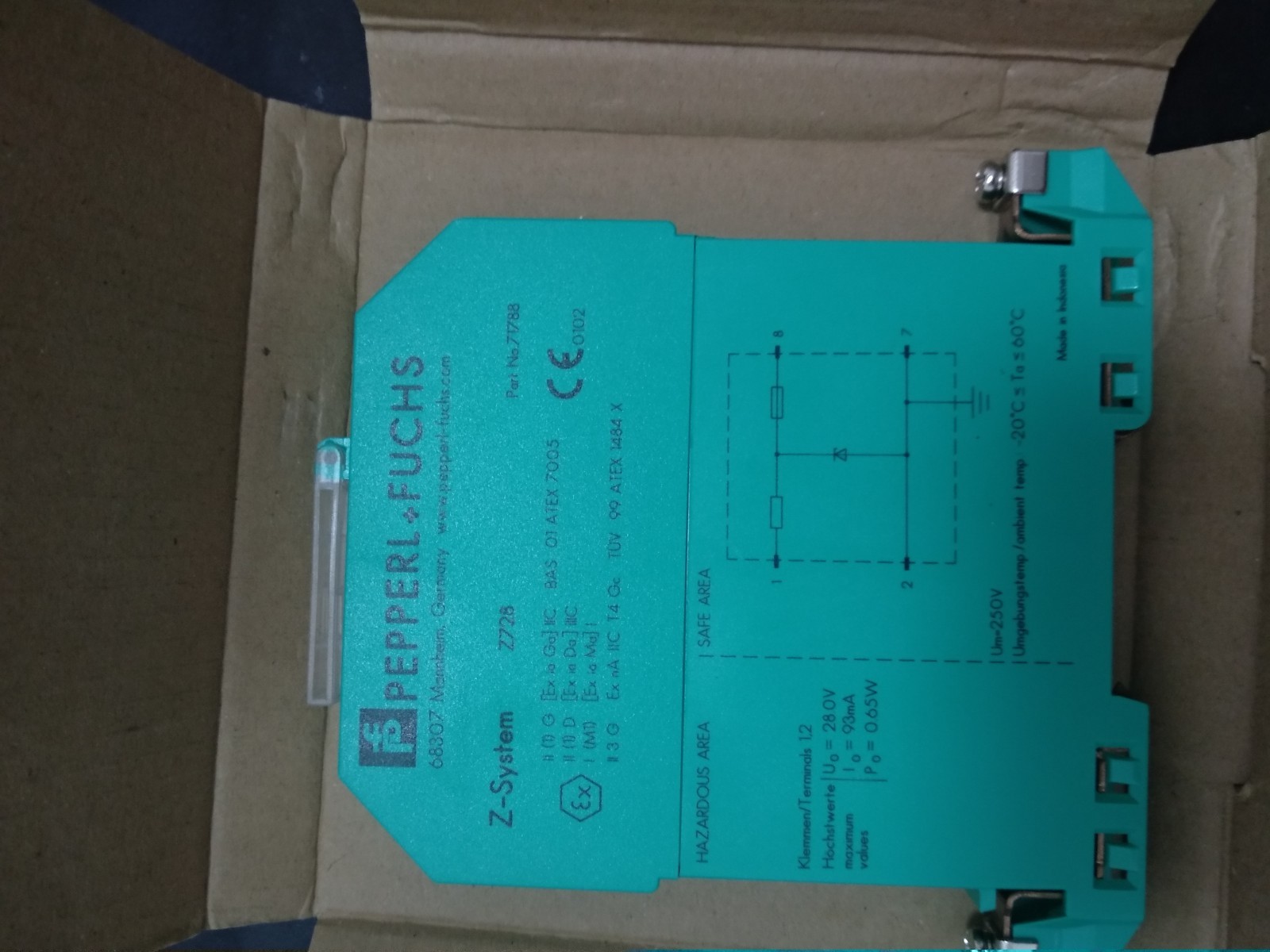 1PCS Pepperl-Fuchs Z728 IN NEW BOX ALL NEW NO.071788