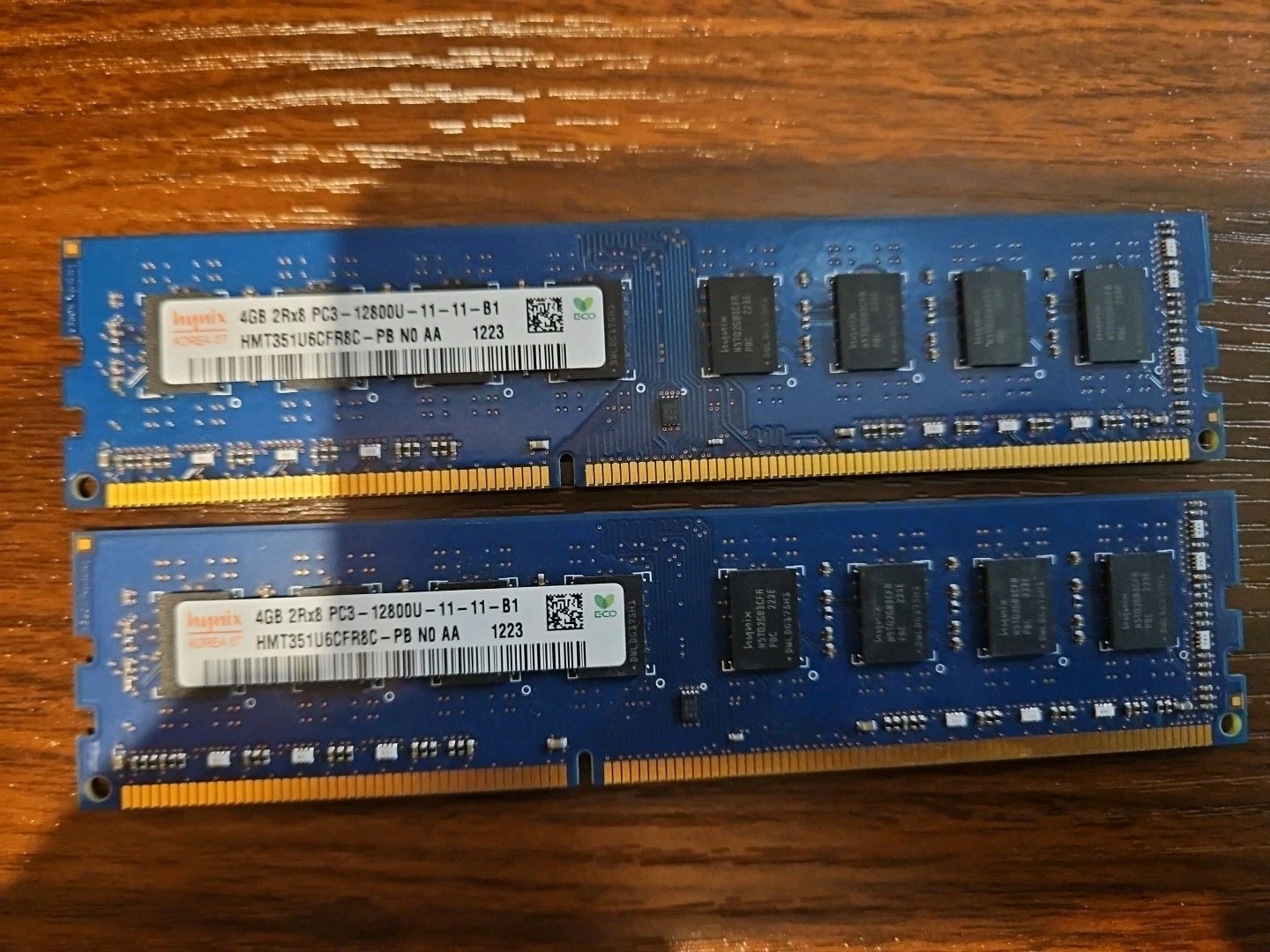 Hynix 8GB 2 x 4GB 2Rx8 PC3-12800U HMT351U6CFR8C-PB