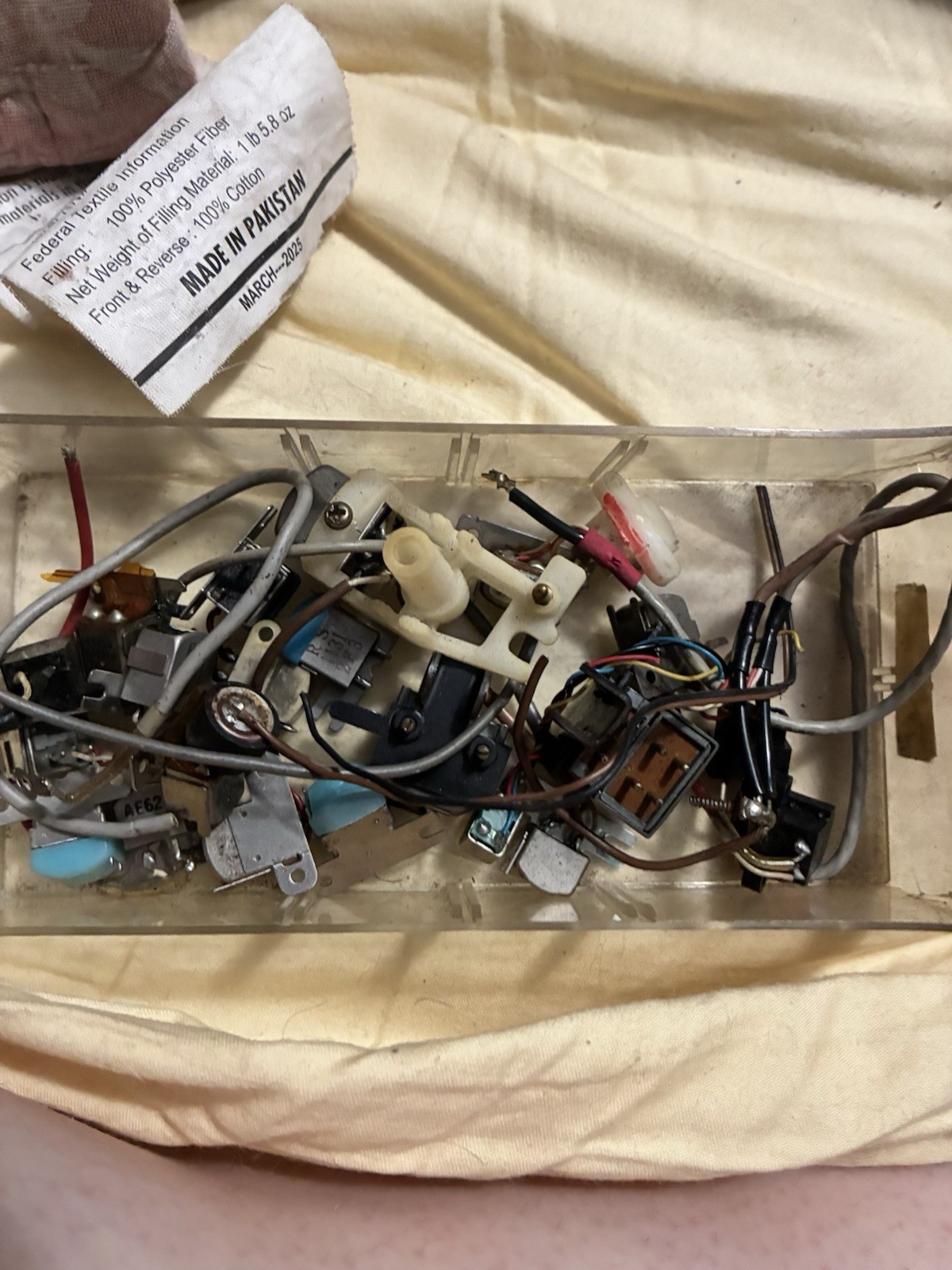 Bulk Electronics Parts Lot – RCA Jacks, Switches, Wiring, Etc– DIY Repair