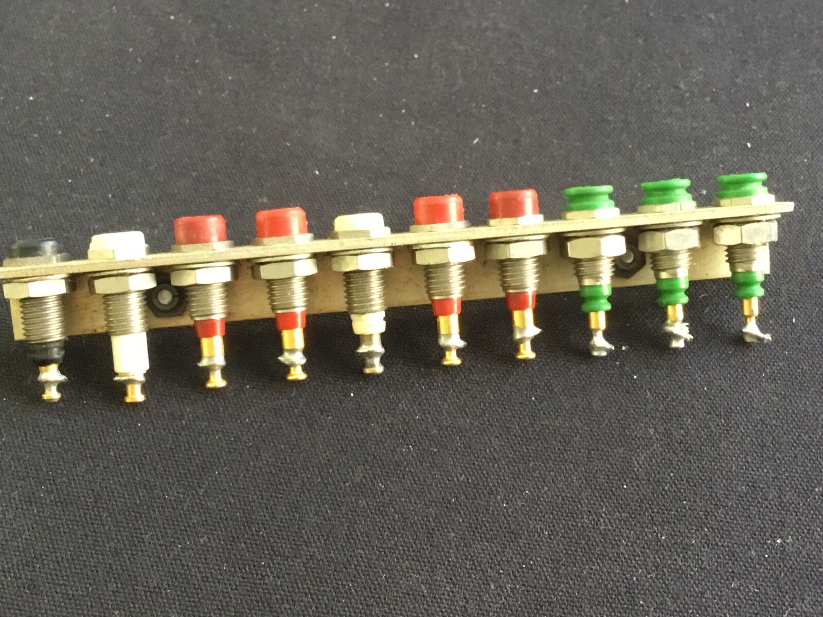 Gold Plated Pins For Gold Recovery 116 Grams Plus Silver Pieces