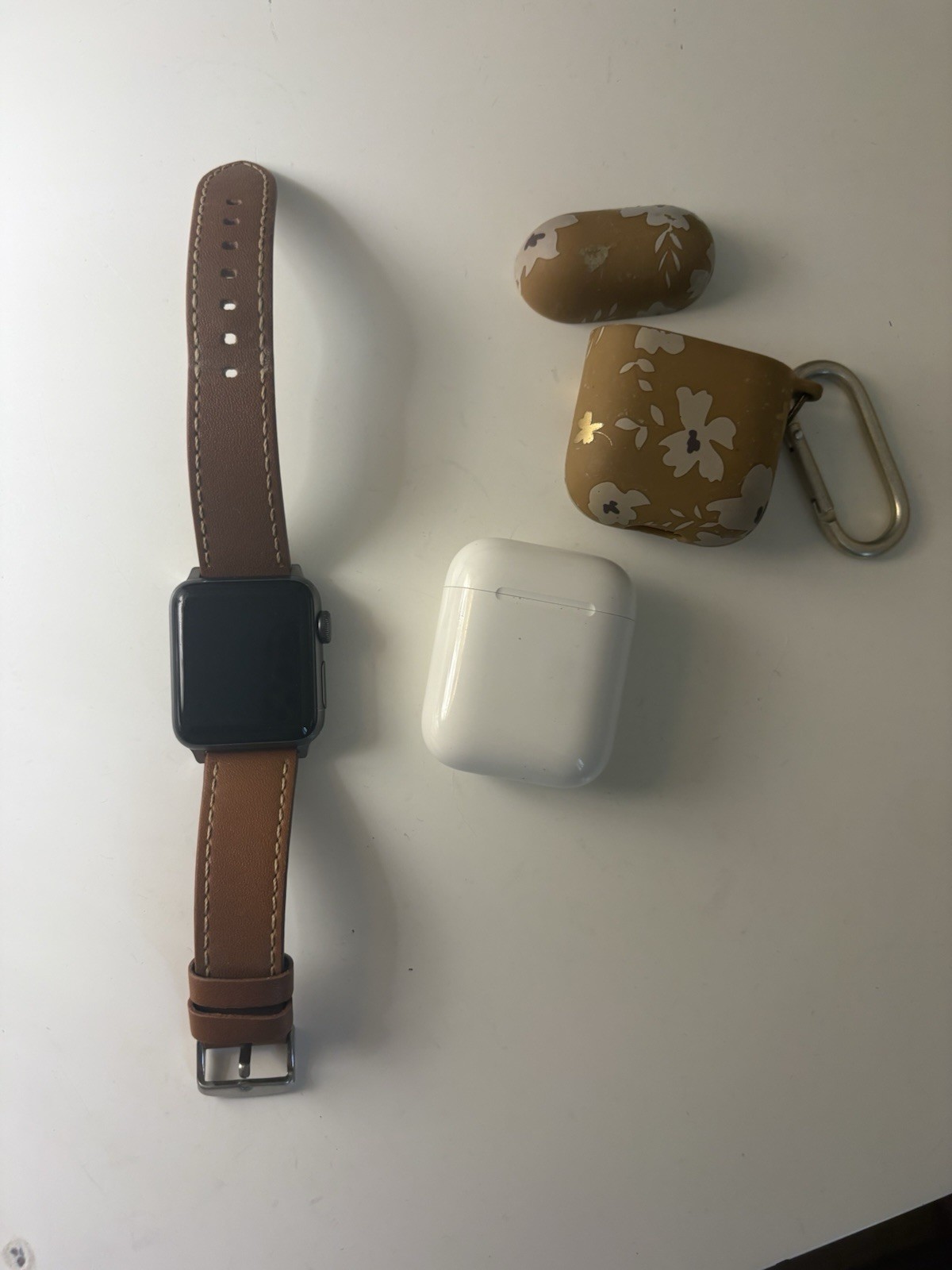 Apple Watch Series 3 Smartwatch w/ Bands & AirPods Gen 1 Lot
