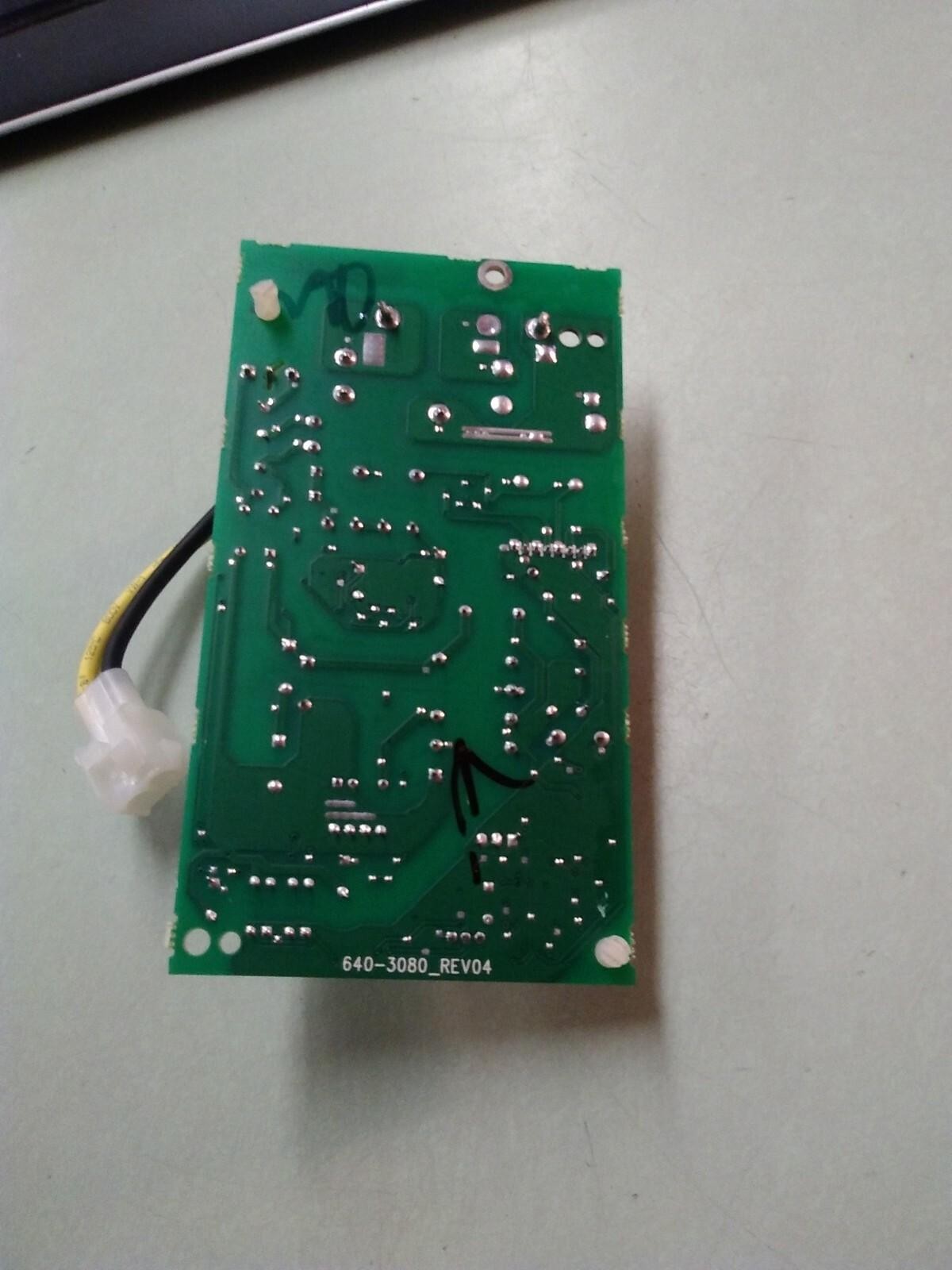 APC REPLACEMENT Power Supply Circuit Board 13359 640-3080_ REV 04