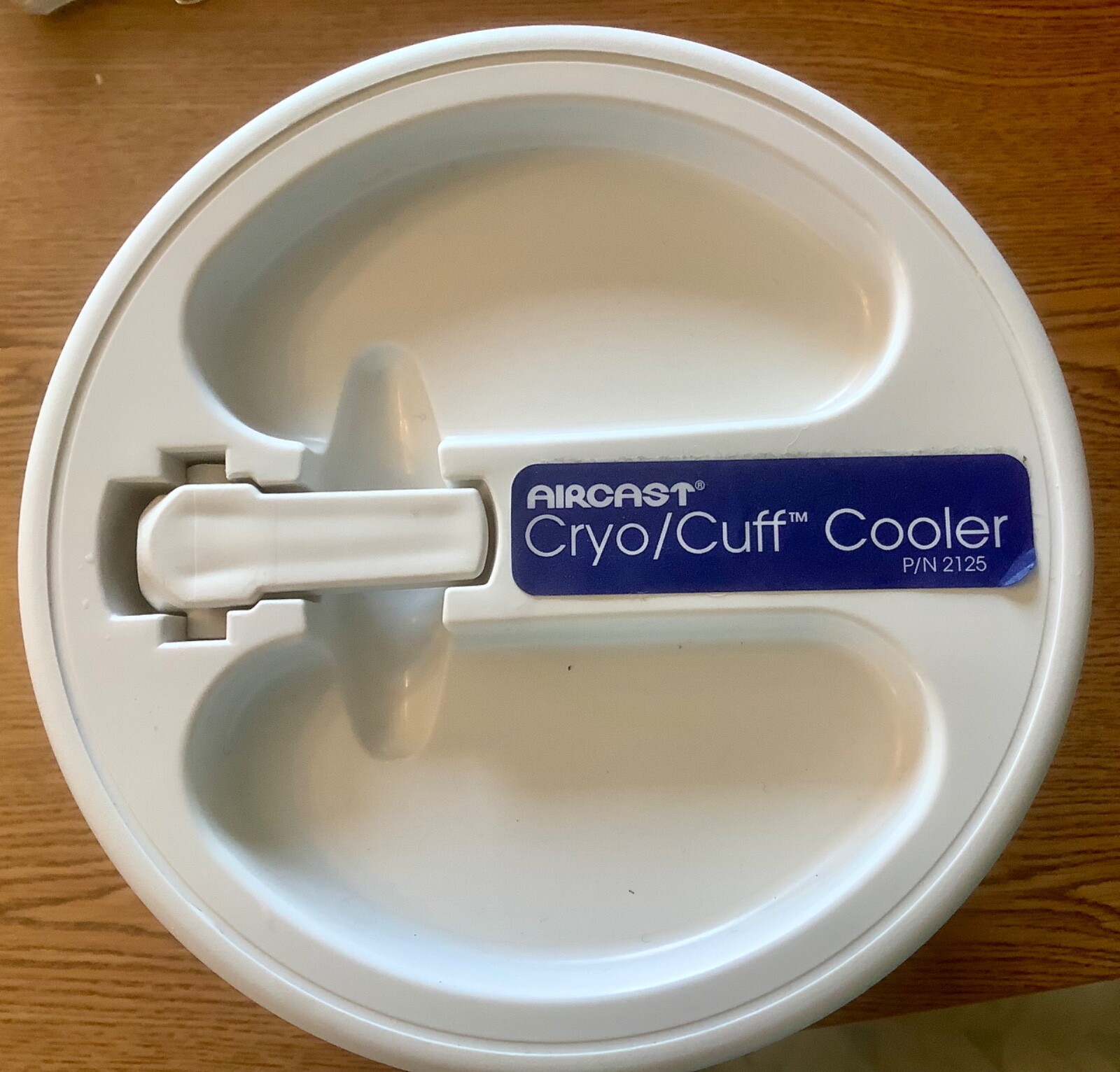 Coleman 6001 Aircast Cryo/Cuff Cooler Type, Hose Assembly and an insulation disk