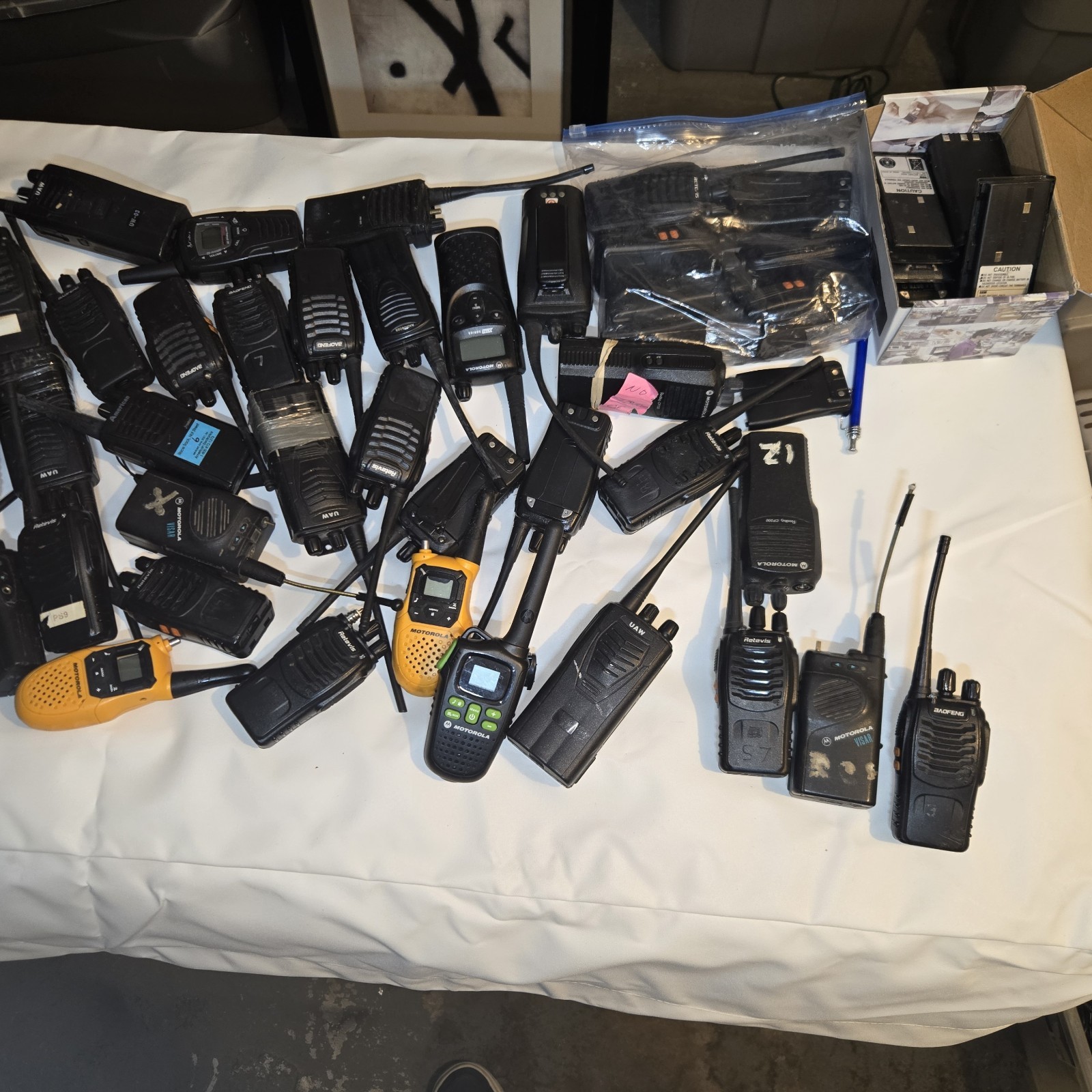 Motorola Handheld Two-Way Radio Mixed Lot Walkie Talkies w/ Chargers & Cables
