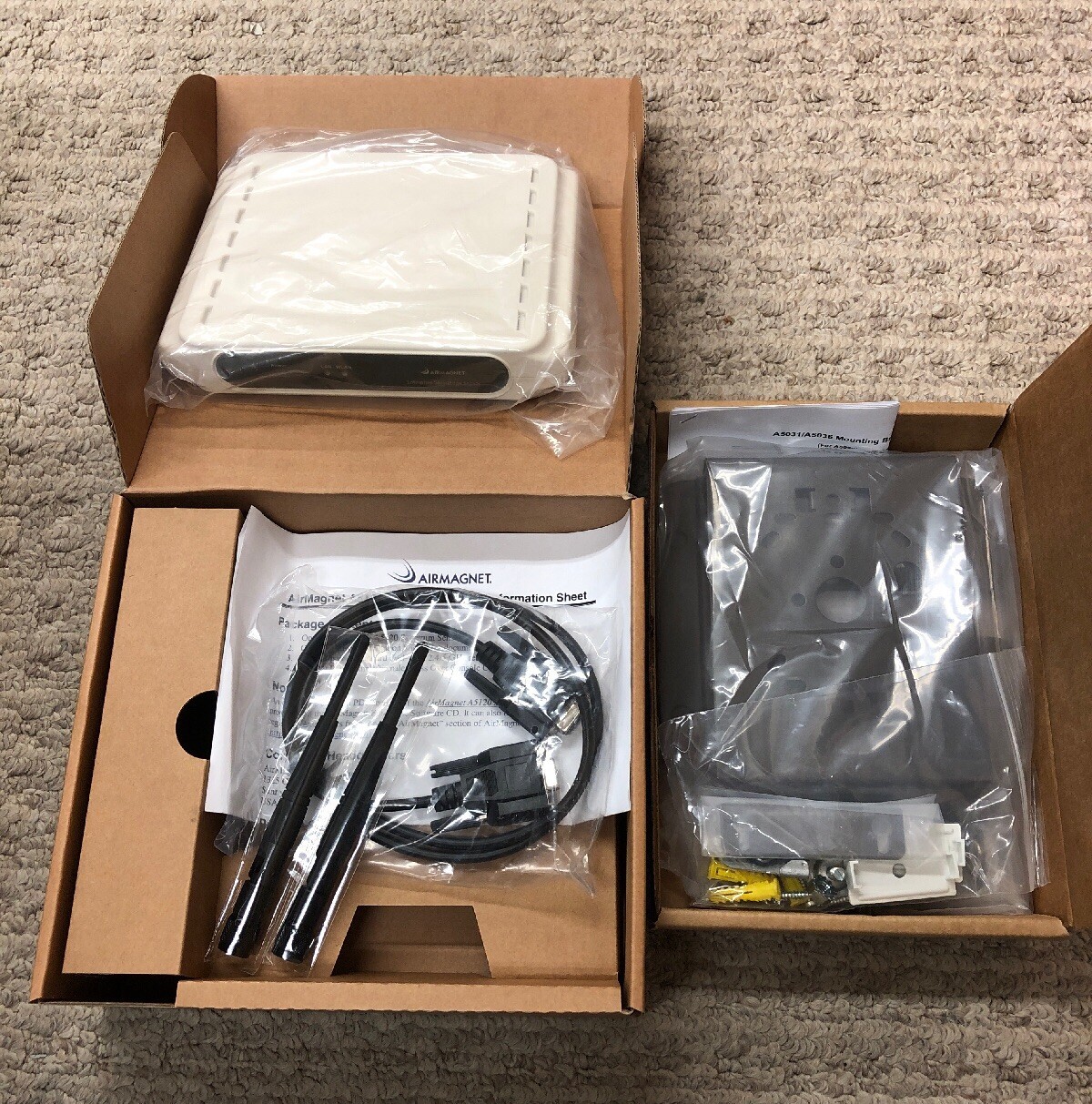 NEW OPEN BOX AirMagnet SmartEdge SPECTRUM Sensor A5120 MOUNTING BRACKET A5031
