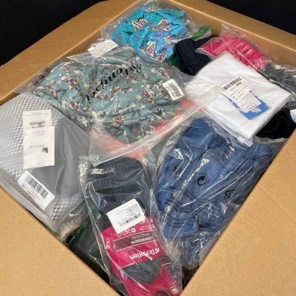 Amazon Wholesale Lot – Clothing & Everyday Retail Items for Resale