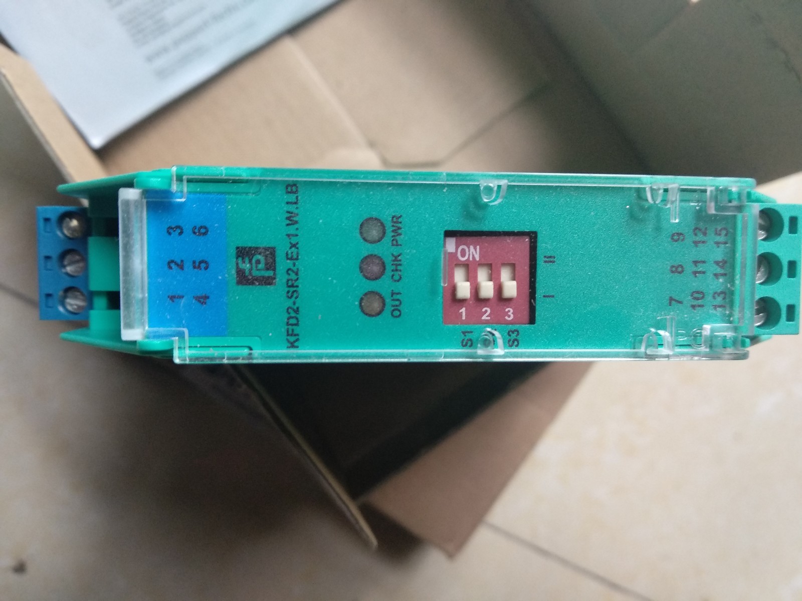 1PC NEW IN BOX Pepperl + Fuchs KFD2-SR2-EX1.W.LB ALL NEW