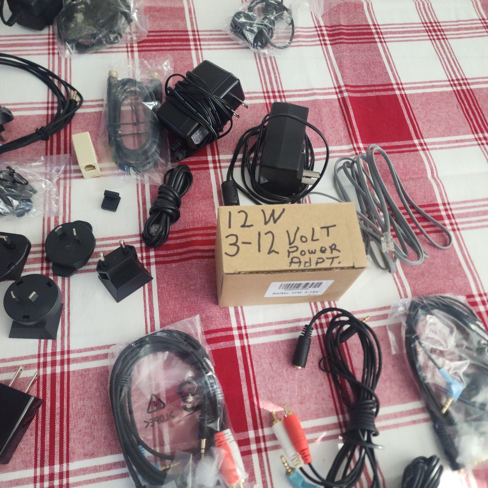 9 lb Electronics Lot – Cables Chargers Adapters Parts Mixed Tech Box AS‑IS