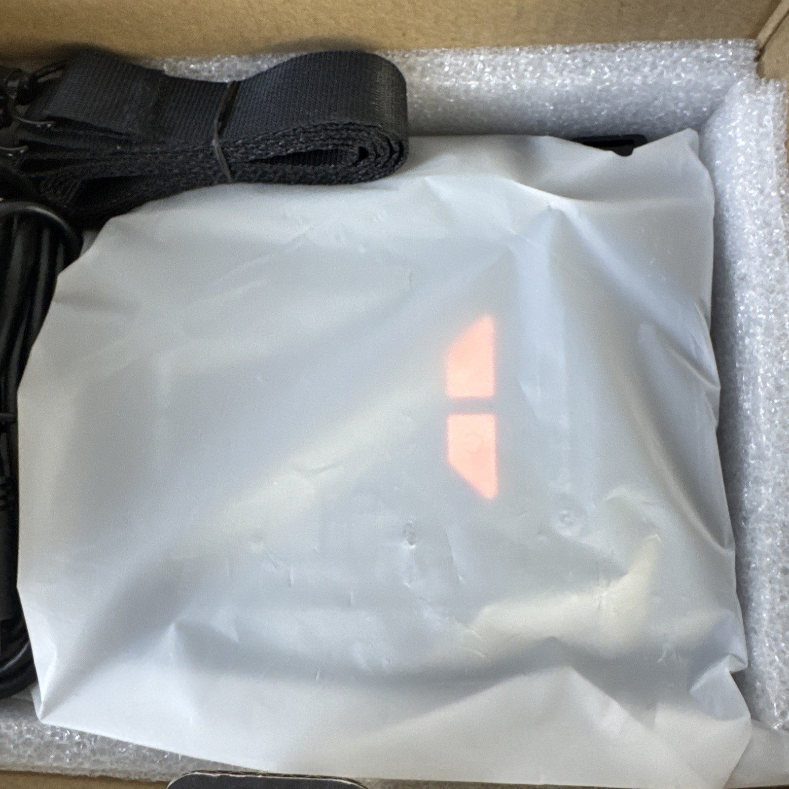 New JUOIFIP Night Vision Binoculars 10X Digital Zoom 7X Infrared 64GB.