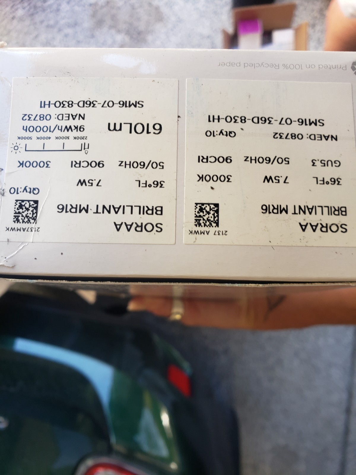 lighting and lightning equipment