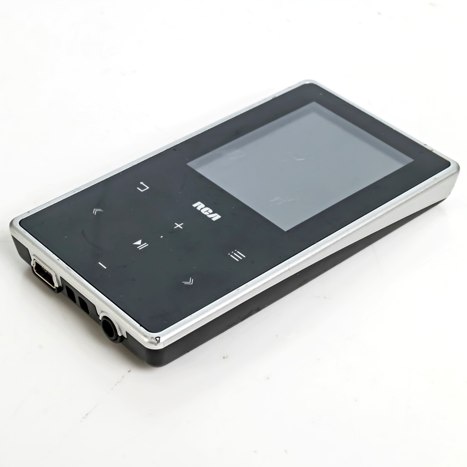 RCA M6204A MP3 Player Used – Works – Needs a New Battery
