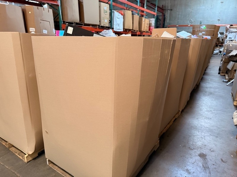 Department Store Liquidation Box – Mystery Bundles