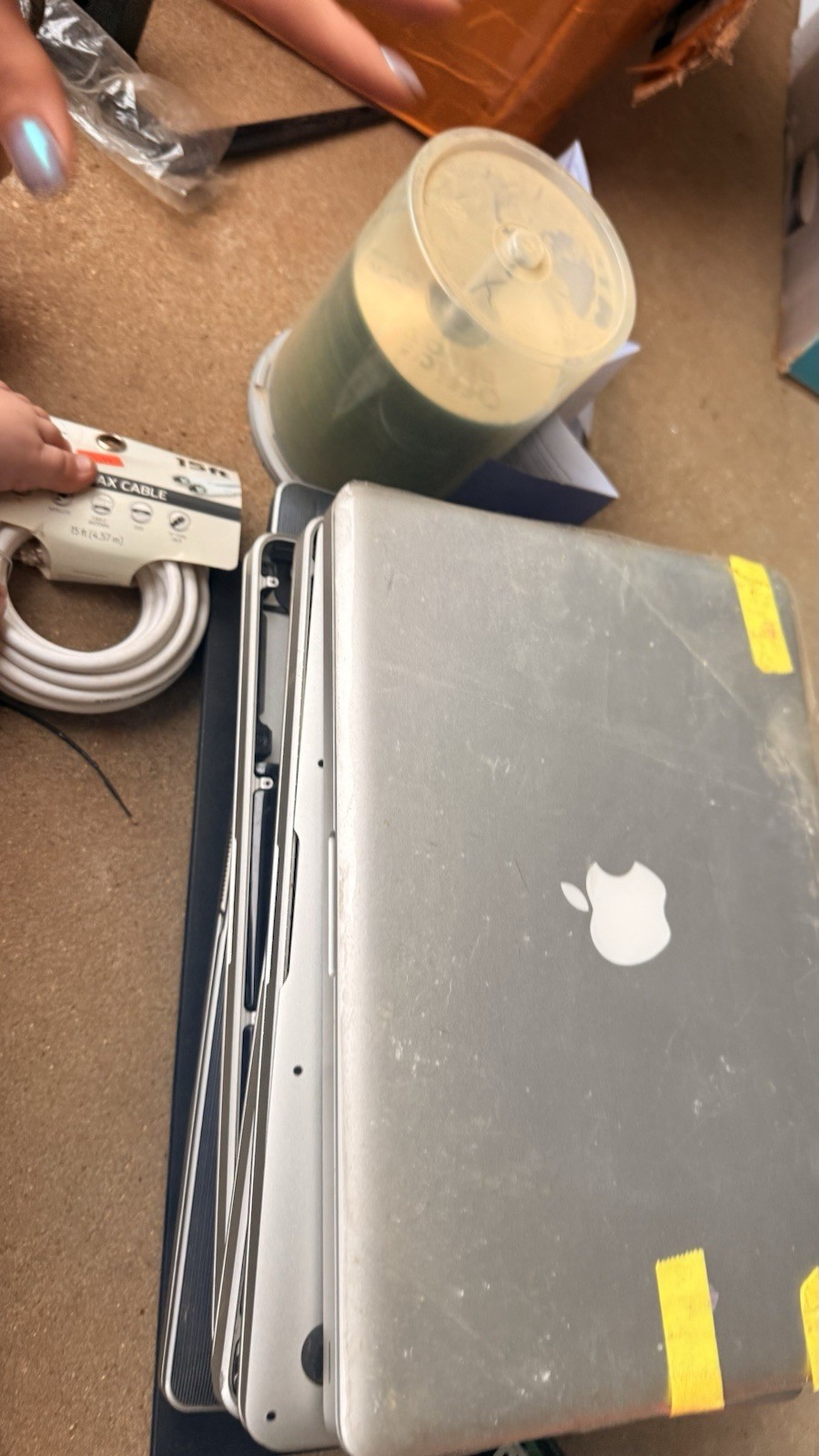 Lot Of 10 Laptops – Some Working – SOLD AS IS
