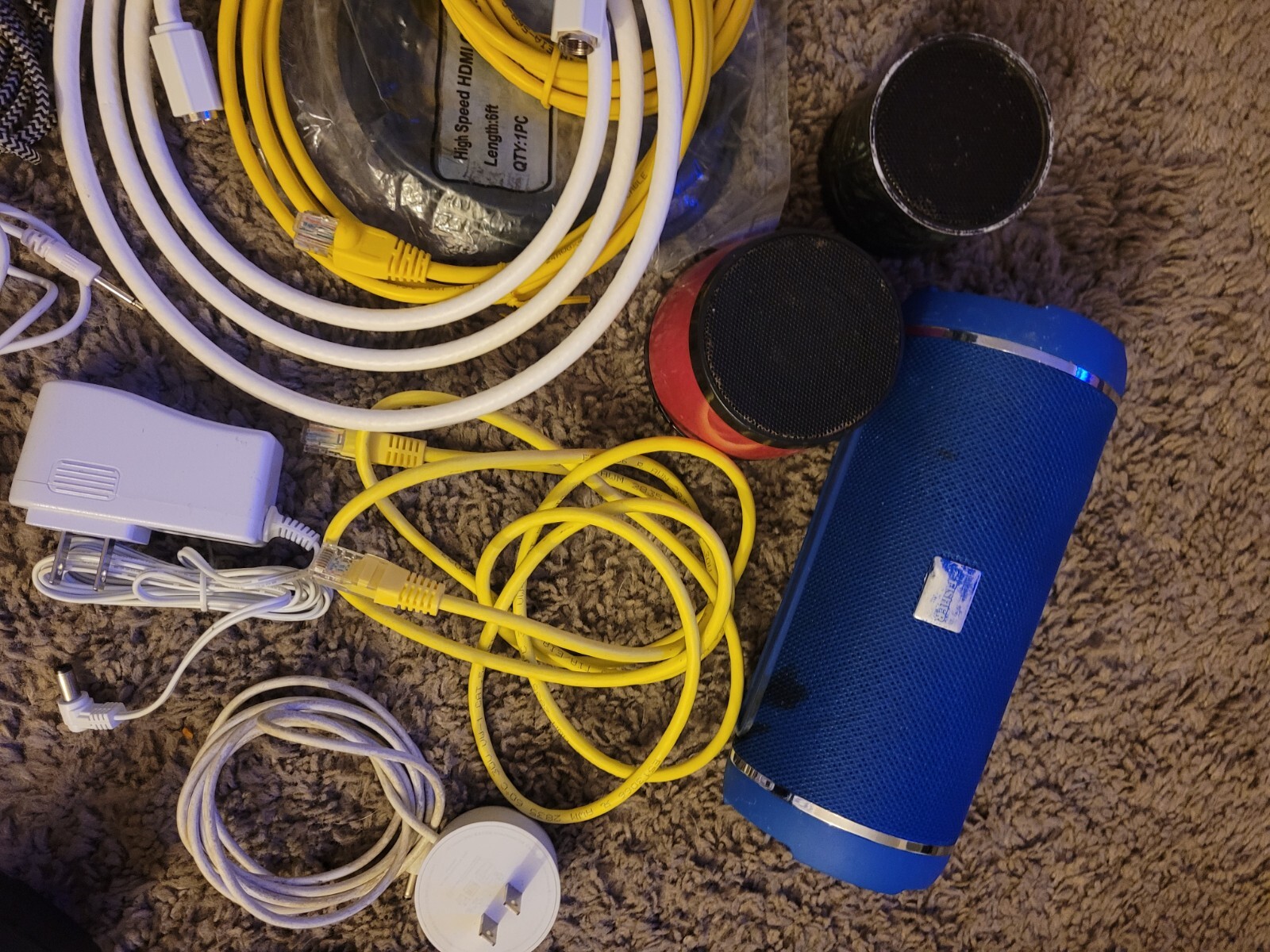 Electronic Cords Lot With Power Cords And Speakers Untested Lot