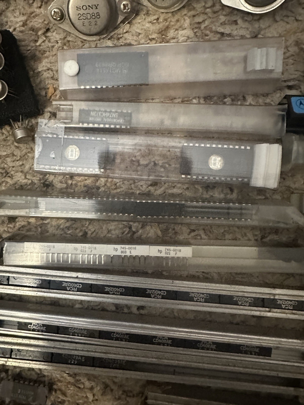 Motorola TI RCA Sony National Semi Electronic Components Mixed Lot MC33030P NOS