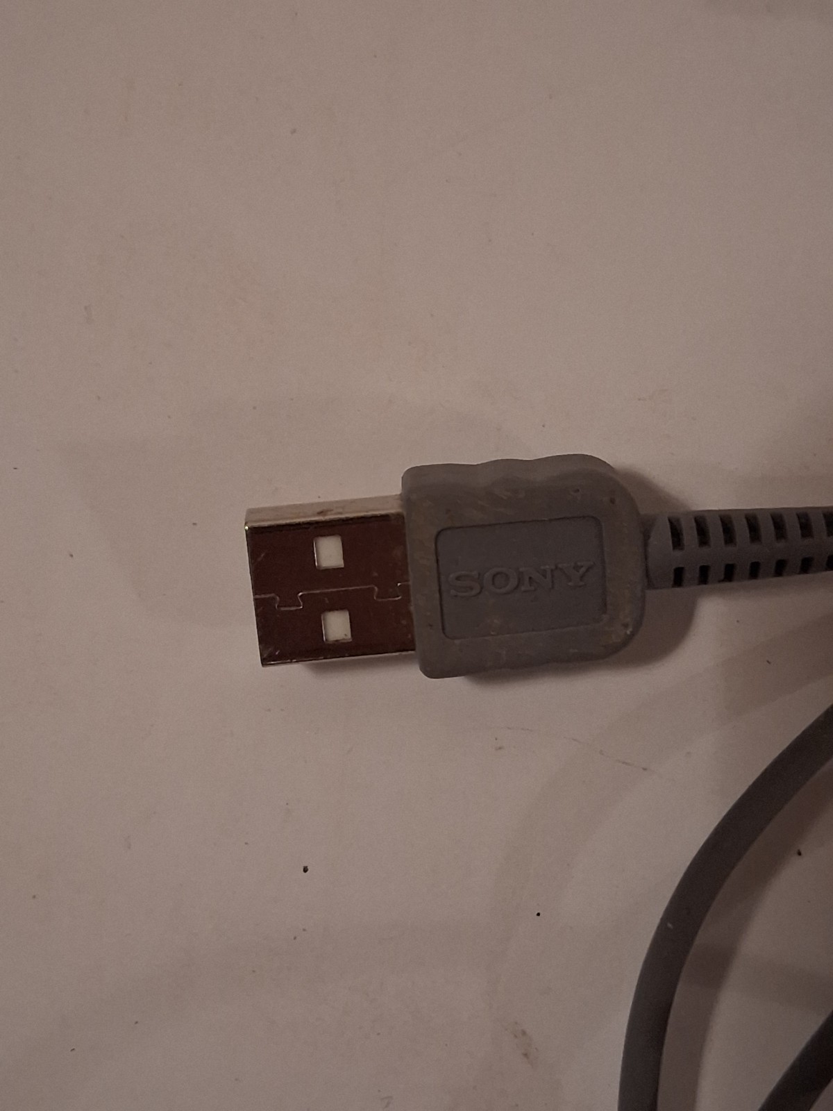 Used Gray Sony Hitachi-HSD Cables: AWM #E81015 30V (Lot Of 2)