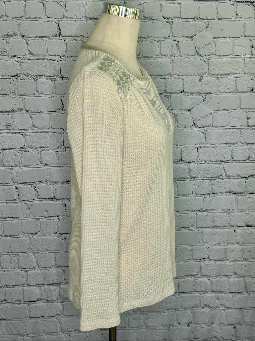 Casual Long Sleeve Top Cream Size M Women’s Sweater