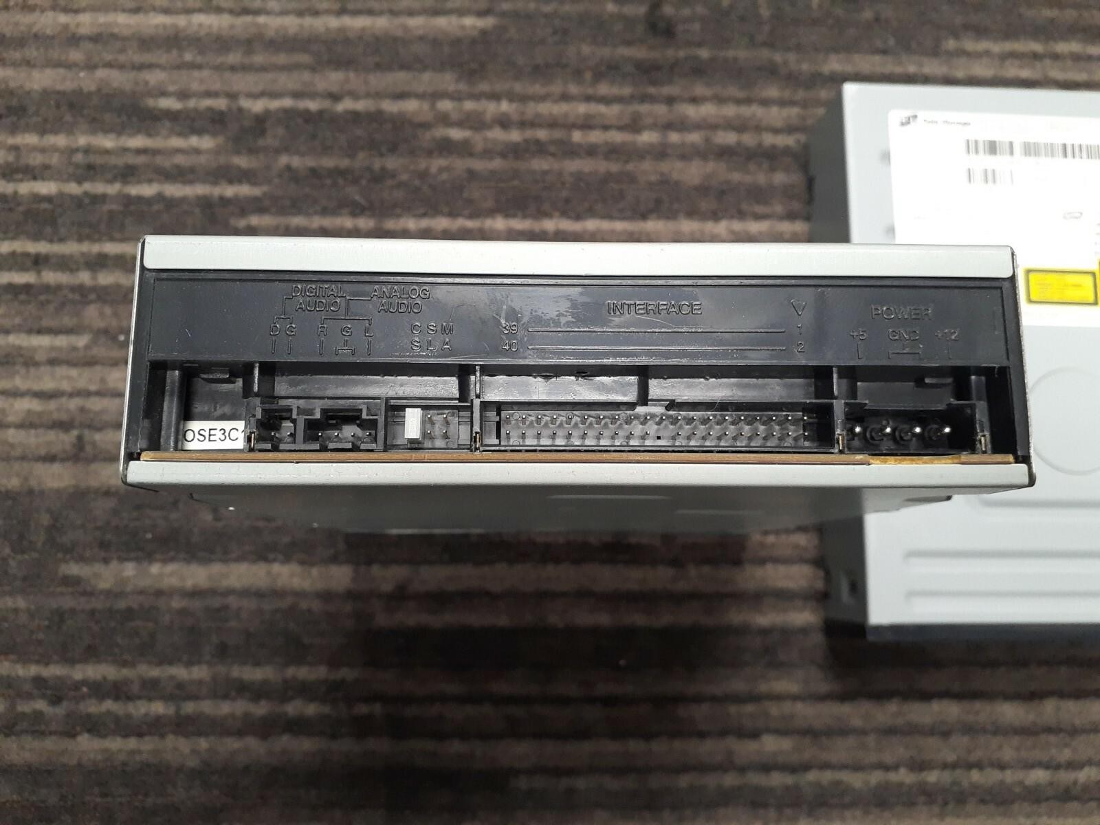 (2) H-L Data Storage CD-R/RW Drive GCE-8483B REV A00 ROM Ver B105 0P1144 P1144