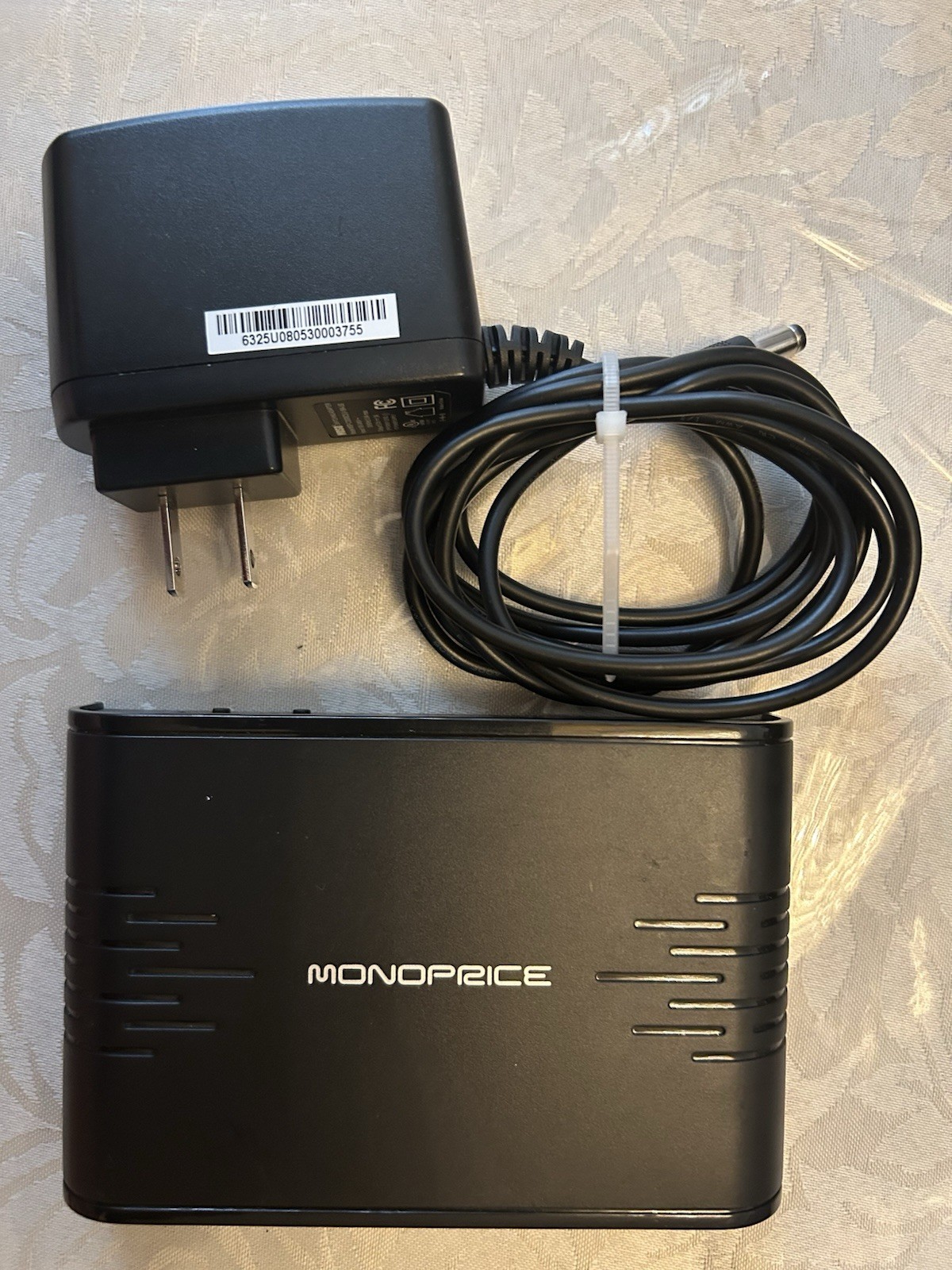 Mono Price- HDMI To RCA converter.