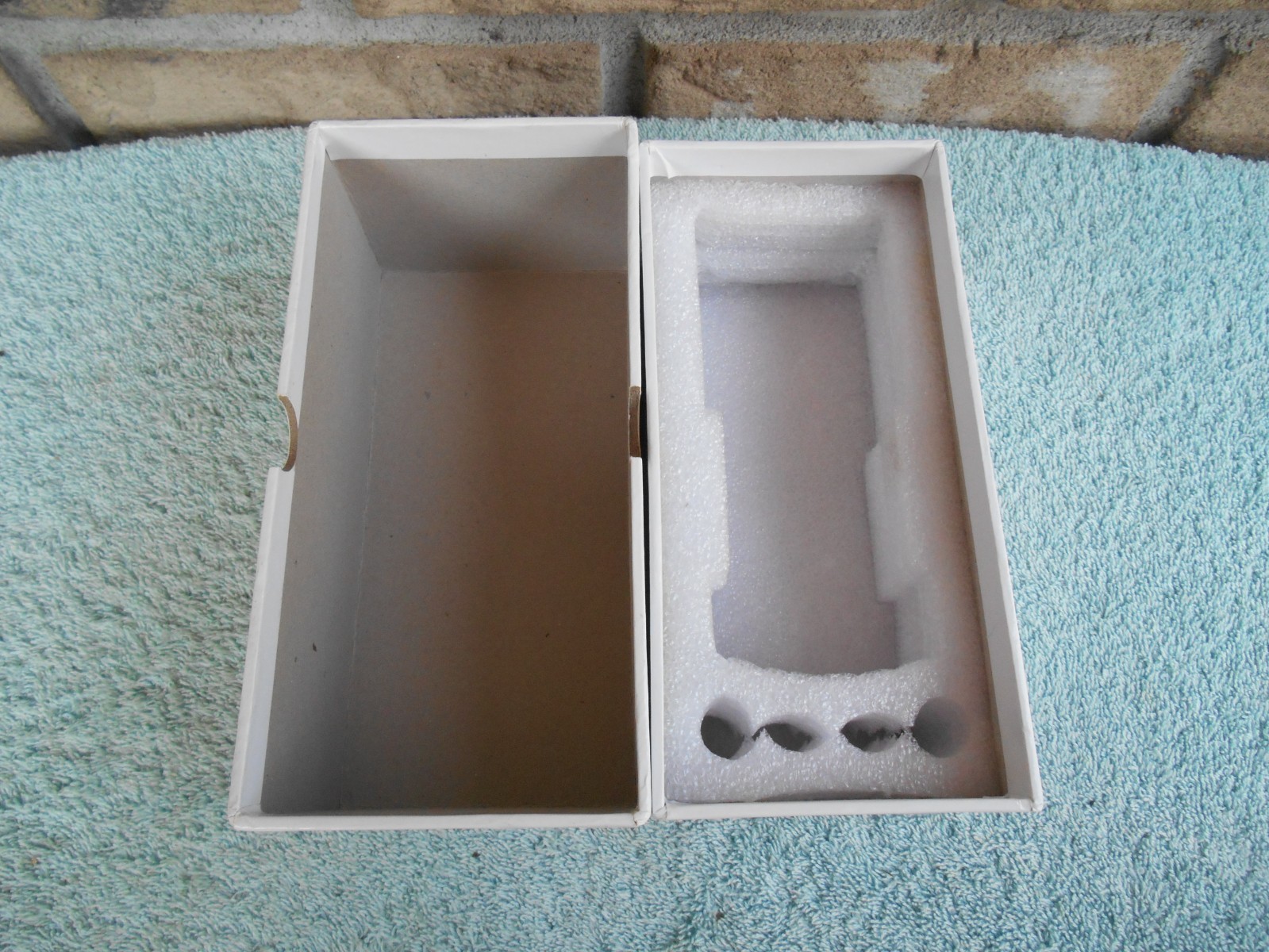 VINTAGE SKY RAY EMPTY BOX ONLY! FOR STORAGE OR SALES! 3-5/8 X 7-1/4 X 3-1/8 TALL