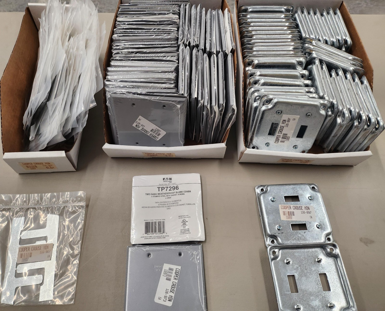 Mystery Electrical Lot 85 Separate Items for a total of 4,684 Pieces