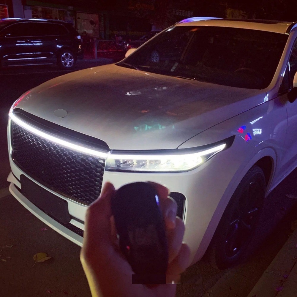 Upgrade Your Vehicle With A Universal 12V, 10W Start-Scan Car LED Hood Light Whi
