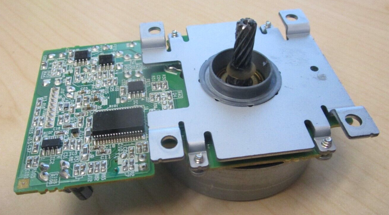 KONICA MINOLTA BIZHUB DRIVE MOTOR DNQ12AS38W15 DC24V 1.3A