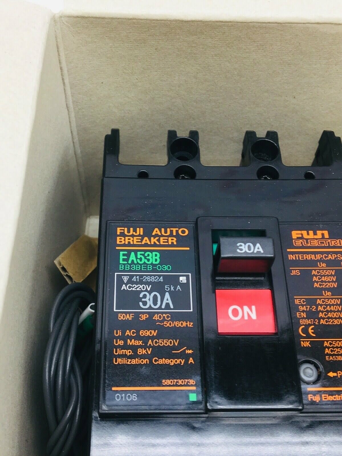 1pc Fuji air switch leakage protection circuit breaker EA53B 3P 30A