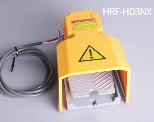 1Pcs New Foot switch HRF-HD3NX 220V 16A with 2 meter line