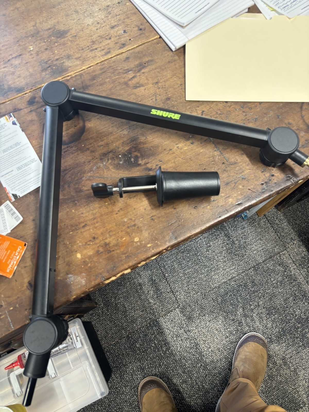 Shure Podcast Microphone and Stand